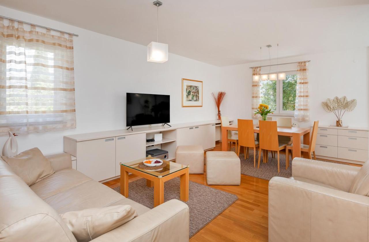 Comfortable Apartment Laura Lapad With Garage Dubrovnik Ngoại thất bức ảnh