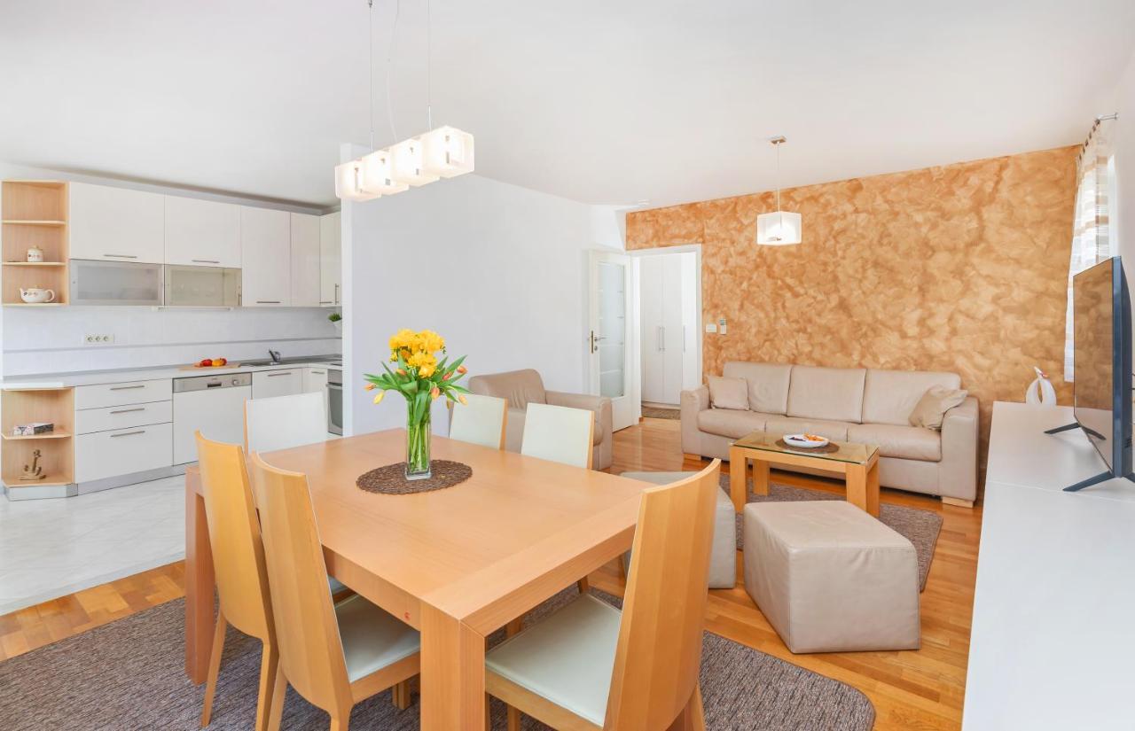 Comfortable Apartment Laura Lapad With Garage Dubrovnik Ngoại thất bức ảnh